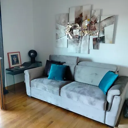 A19 Apartament